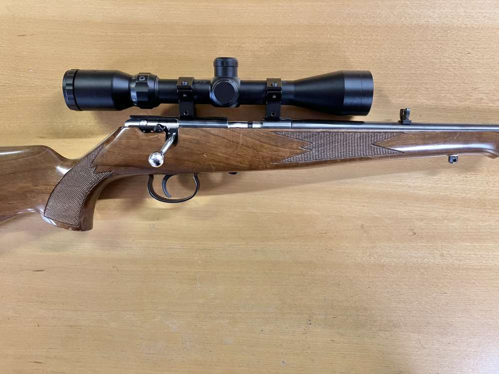 Anschutz .22 Bolt Action Rifle 